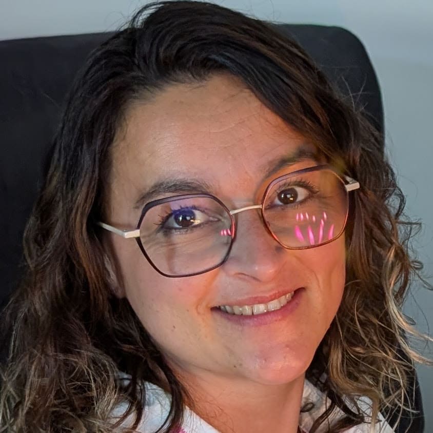 Chloé Mavro